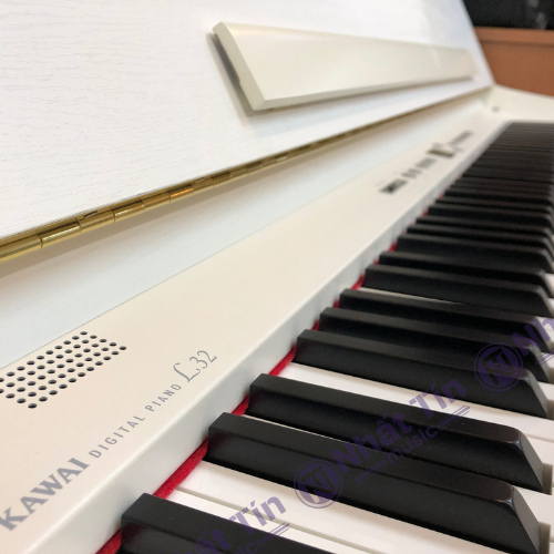 Đàn piano điện Kawai L32