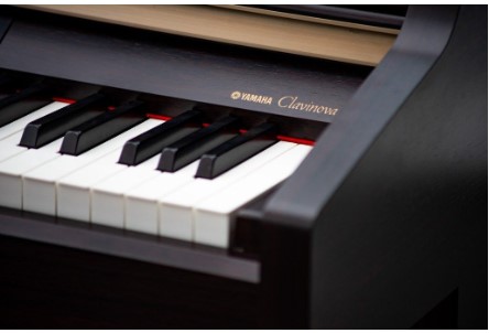 Piano điện Yamaha CLP930