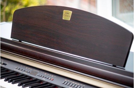 Piano điện Yamaha CLP930
