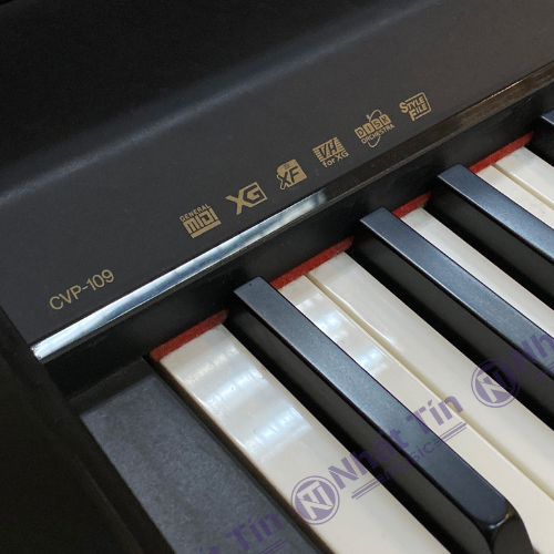 Đàn piano điện Yamaha CVP109