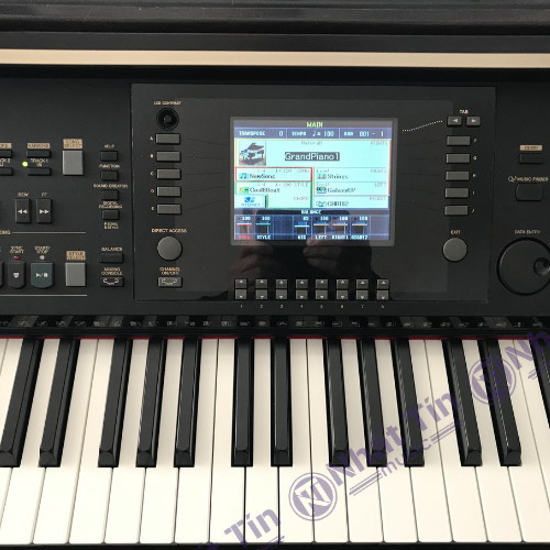 Đàn piano điện Yamaha CVP305