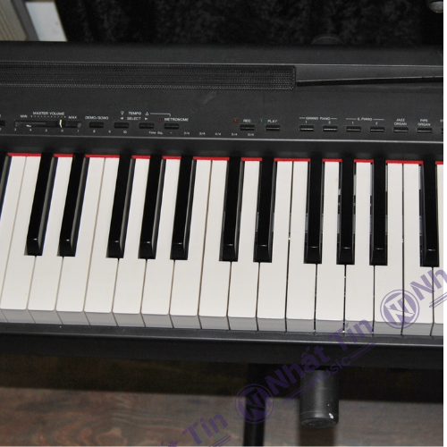 Đàn piano điện Yamaha P95