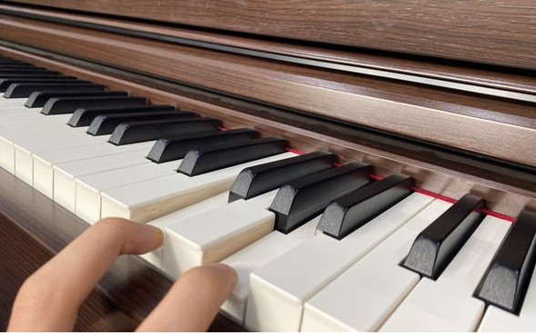 Piano điện Yamaha SCLP6450