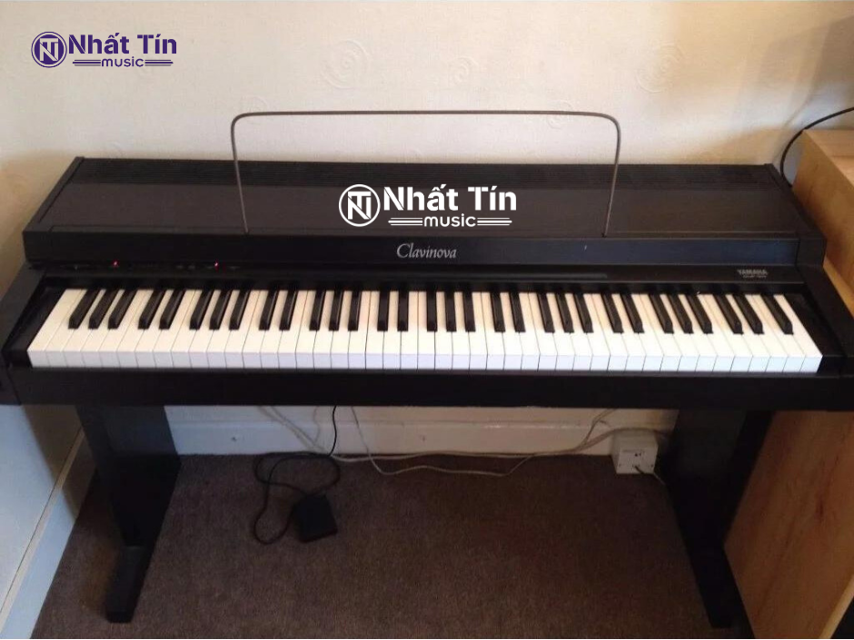Đàn piano điện Yamaha CLP-20
