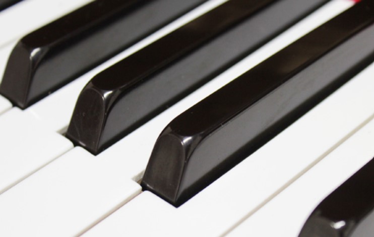 Đàn piano Upright Apollo  RU80