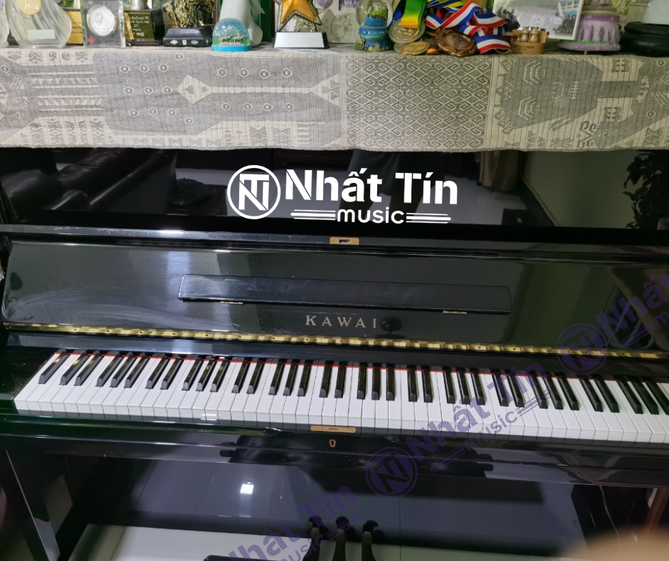 Đàn Piano cơ Kawai BS40