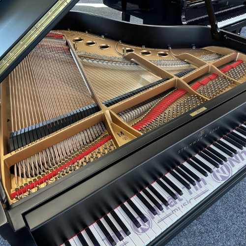 Đàn Grand Piano Steinway & Sons M-170