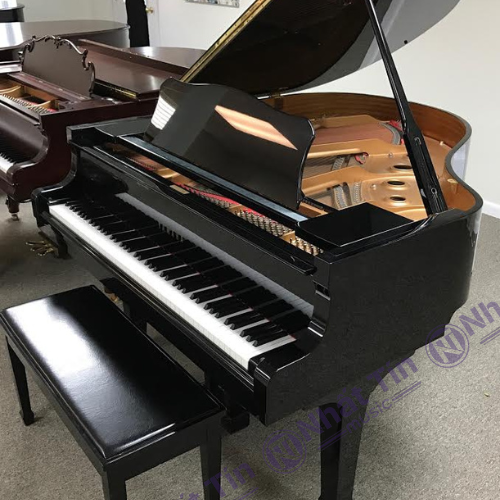 Đàn Grand Piano Yamaha C1