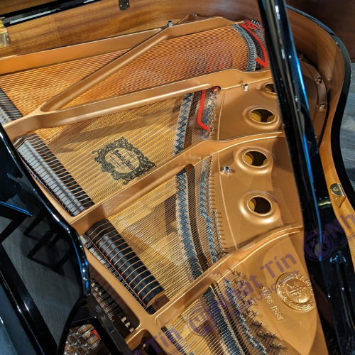 Đàn Grand Piano Yamaha C1