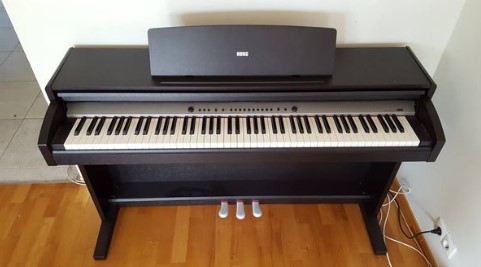 Đàn piano điện Korg C 340