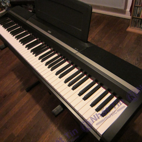 Đàn piano điện Korg SP 170