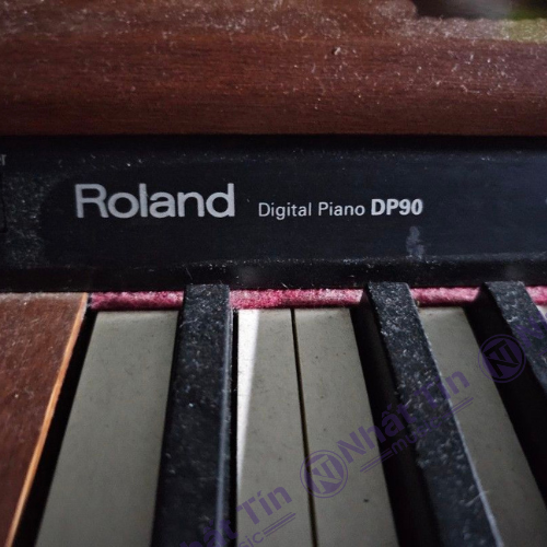 Đàn piano điện Roland DP90