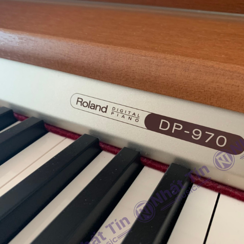 Đàn piano điện Roland DP970