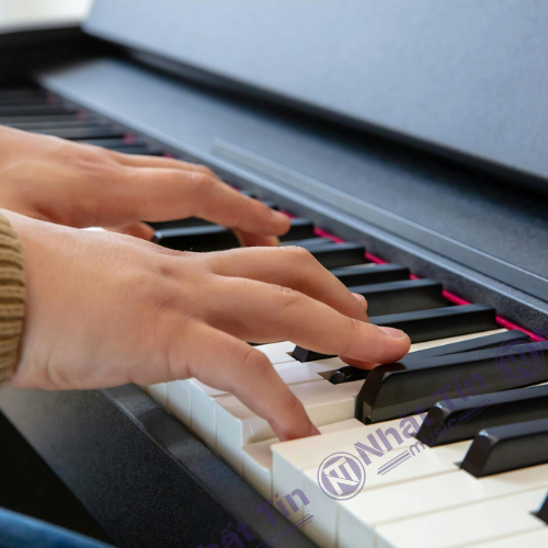 Đàn piano điện Roland F107