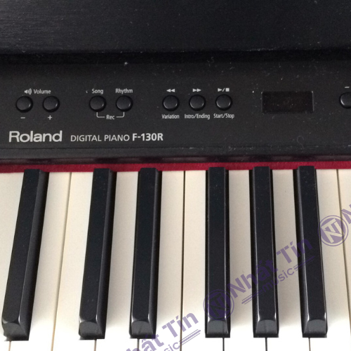 Đàn piano điện Roland F130 R