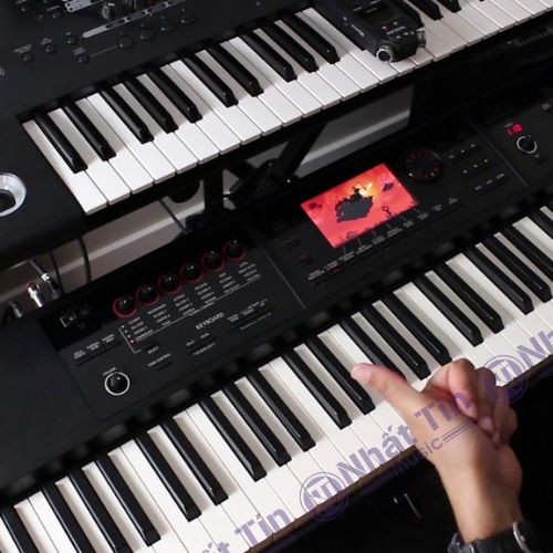 Đàn Roland FA08