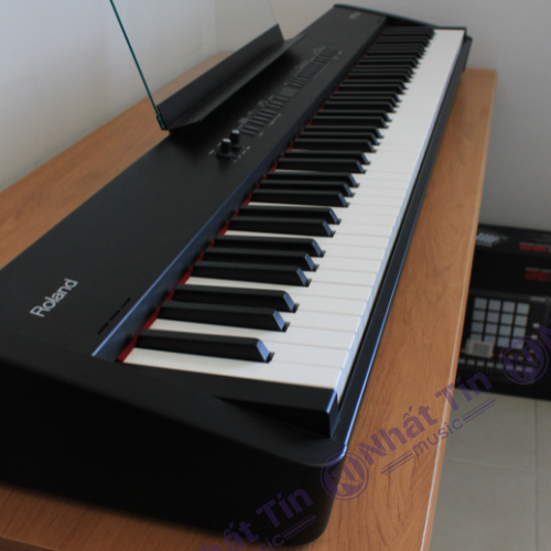 Đàn piano điện Roland FP4