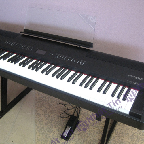 Đàn piano điện Roland FP80