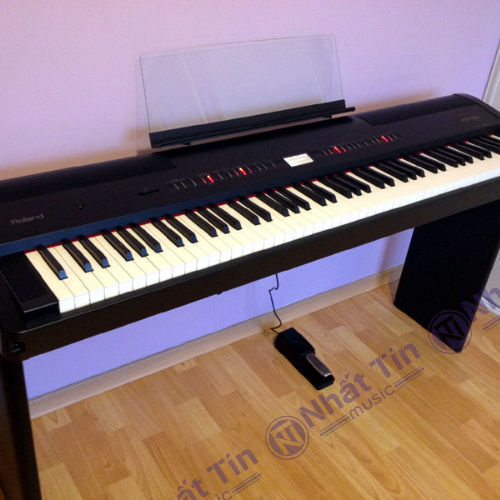 Đàn piano điện Roland FP80