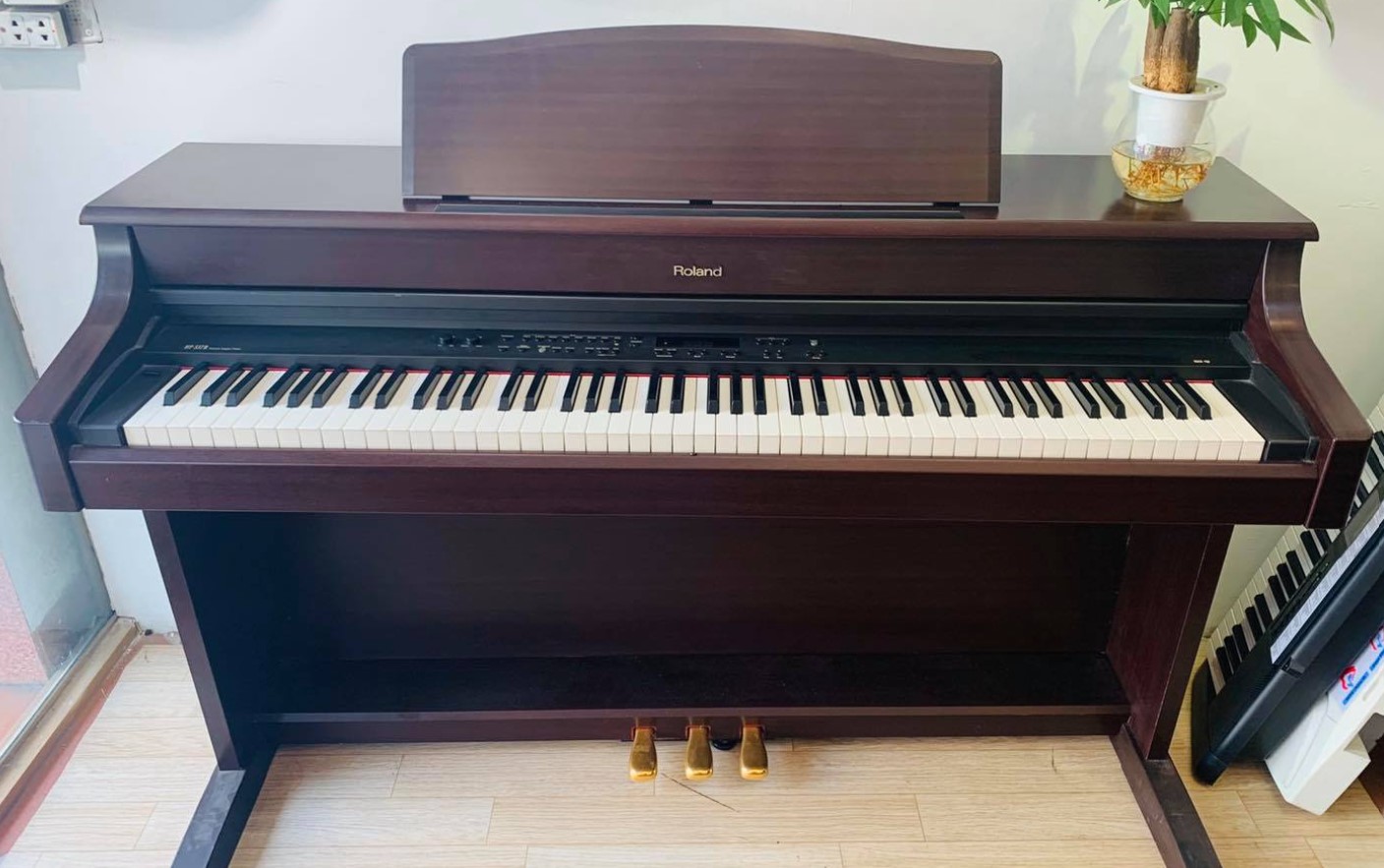 Đàn Piano Điện Roland HP337