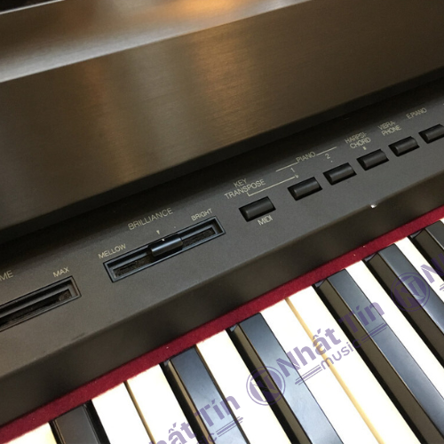 Đàn piano điện Roland HP1000S