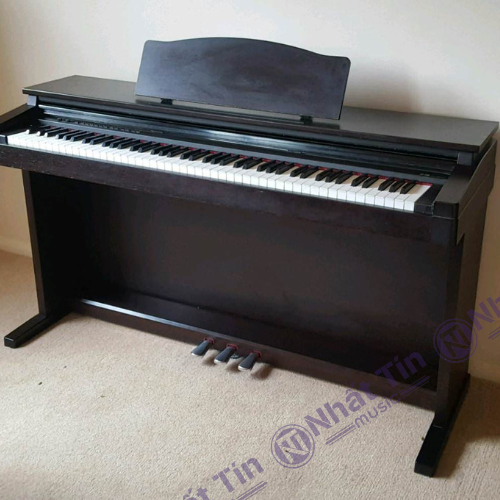Đàn piano điện Roland HP1800