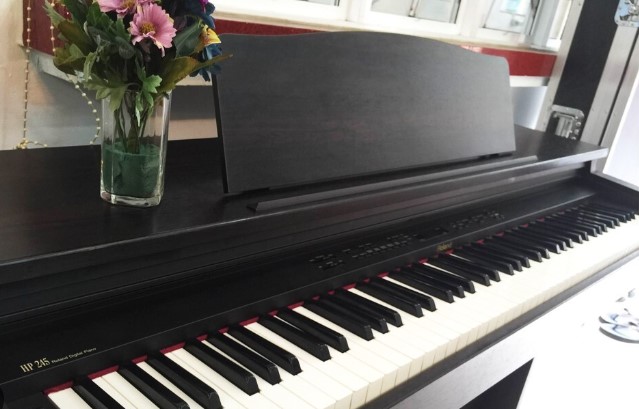 Đàn Piano Điện Roland HP 3