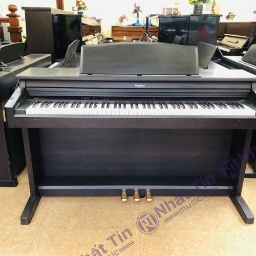 Đàn piano điện Roland HP335