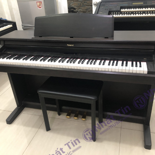 Đàn piano điện Roland HP335
