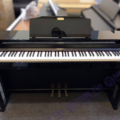 Đàn piano điện Roland HP504