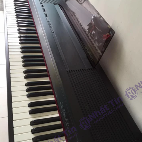 Đàn piano điện Roland HP800