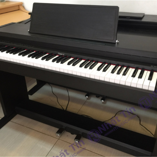 Đàn piano điện Roland HP900L