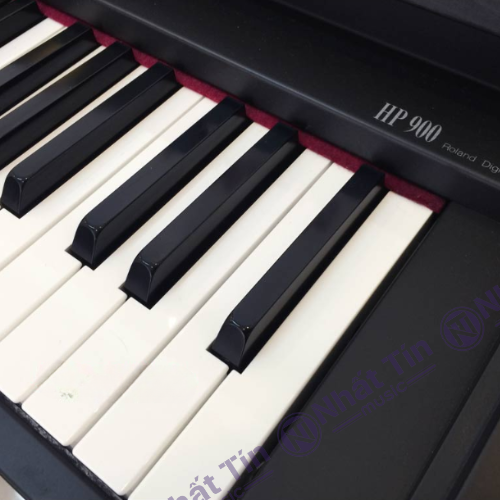Đàn piano điện Roland HP900L