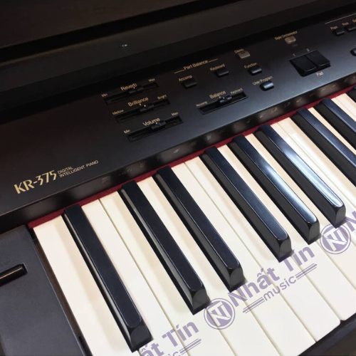Đàn piano điện Roland KR375