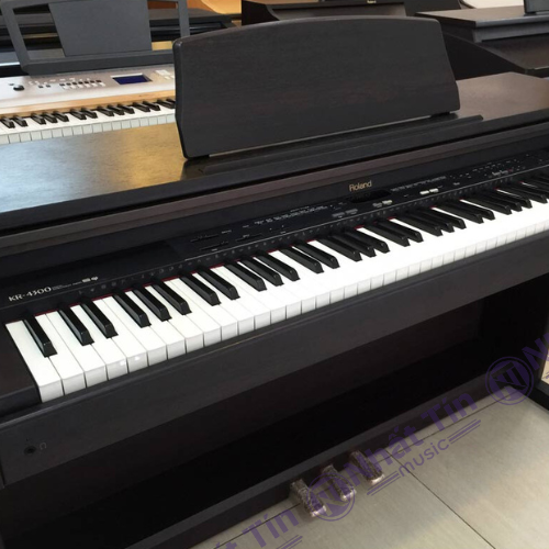 Đàn piano điện Roland KR4300