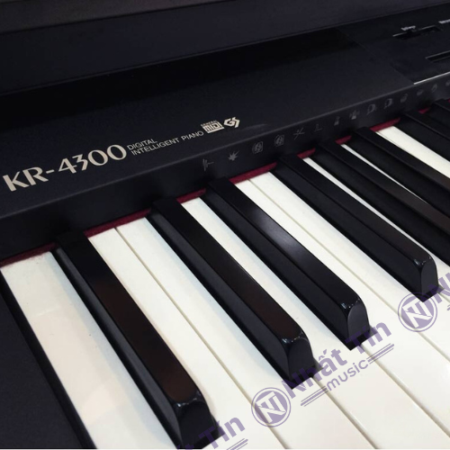 Đàn piano điện Roland KR4300