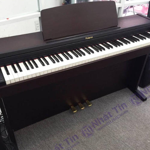 Đàn piano điện Roland MP101