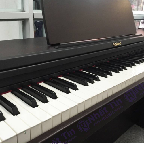 Đàn piano điện Roland MP101