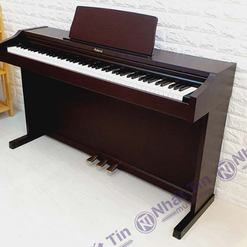 Đàn piano điện Roland RP101