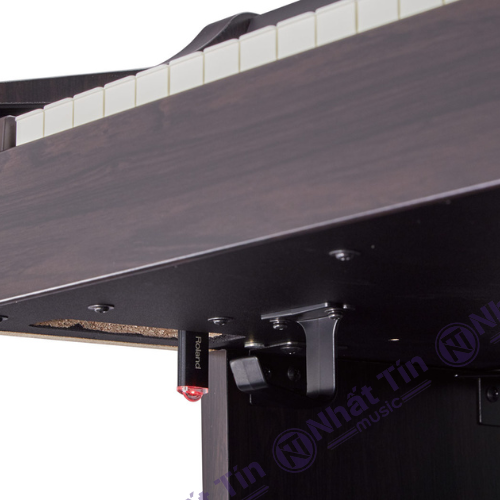 Đàn piano điện Roland RP302