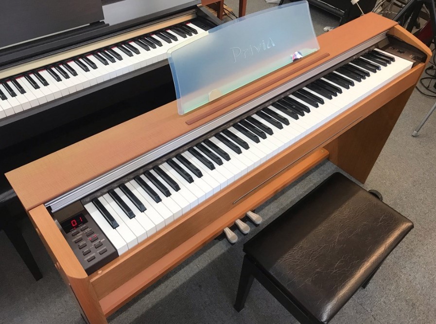 Piano điện Casio PX 800