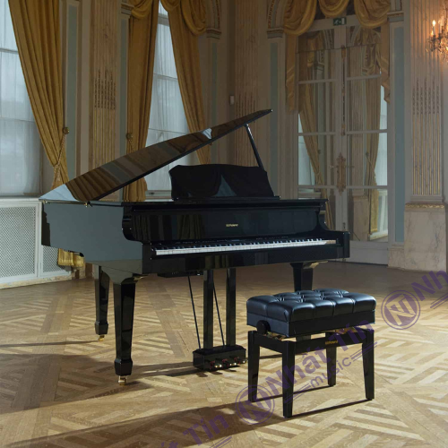 Piano cơ có xuất xứ từ Ý hoặc Đức được làm từ nguyên liệu cao cấp